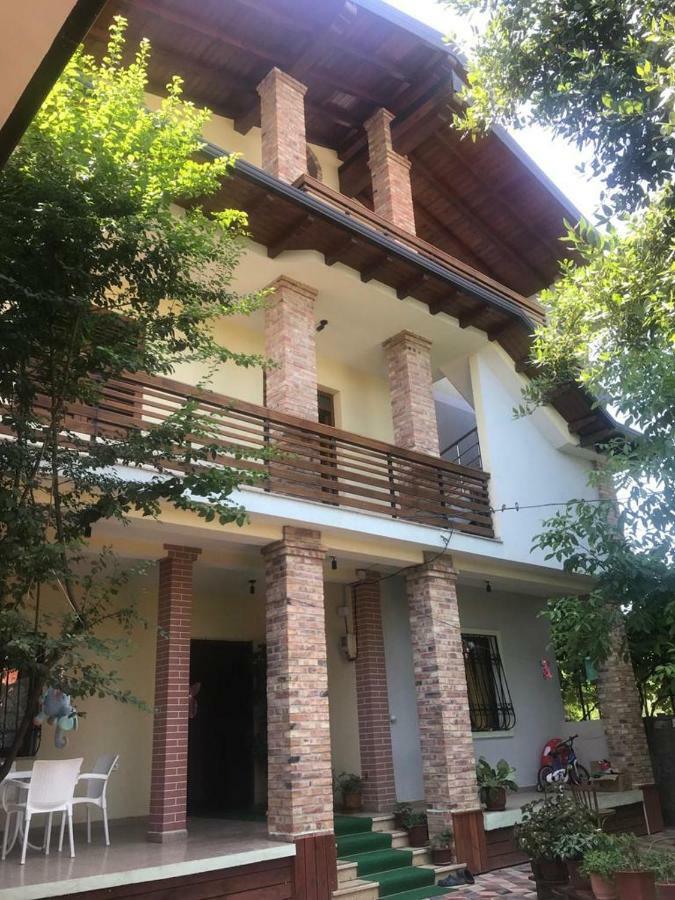 Sara'S Villa Shkodër Buitenkant foto