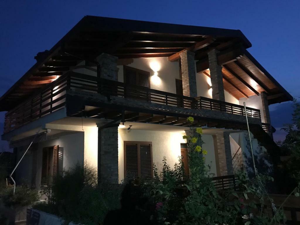 Sara'S Villa Shkodër Buitenkant foto