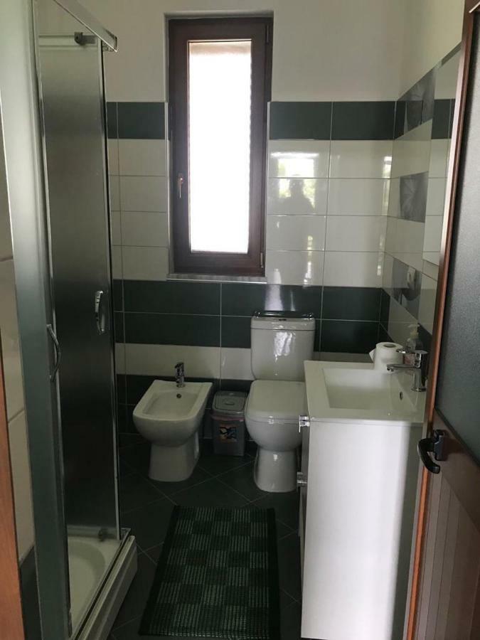 Sara'S Villa Shkodër Buitenkant foto