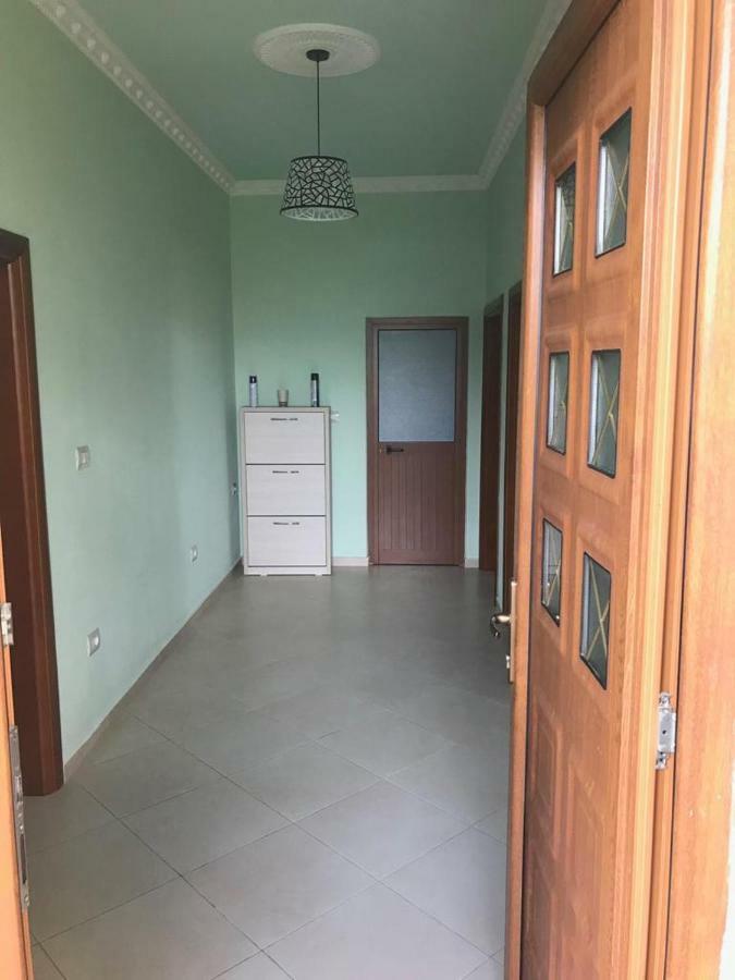 Sara'S Villa Shkodër Buitenkant foto